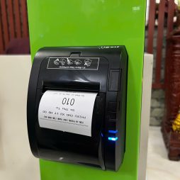 Queue Management Kiosk with Automatic Ticket Dispenser