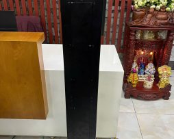 Queue Management Kiosk with Automatic Ticket Dispenser